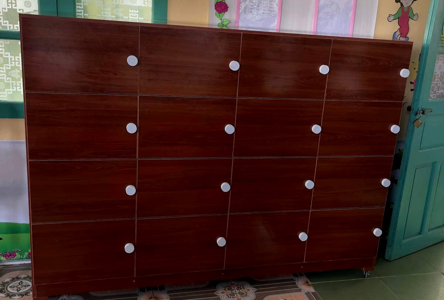 The case of the principal pointing out the head of the parents