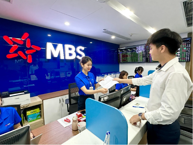 Mừng sinh nhật 24 tuổi, MBS dành tặng nhiều ưu đãi cho khách hàng Mừng sinh nhật 24 tuổi, MBS dành tặng nhiều ưu đãi cho khách hàng
