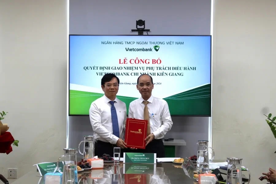 Vietcombank công bố quyết định giao nhiệm vụ phụ trách điều hành chi nhánh Kiên Giang