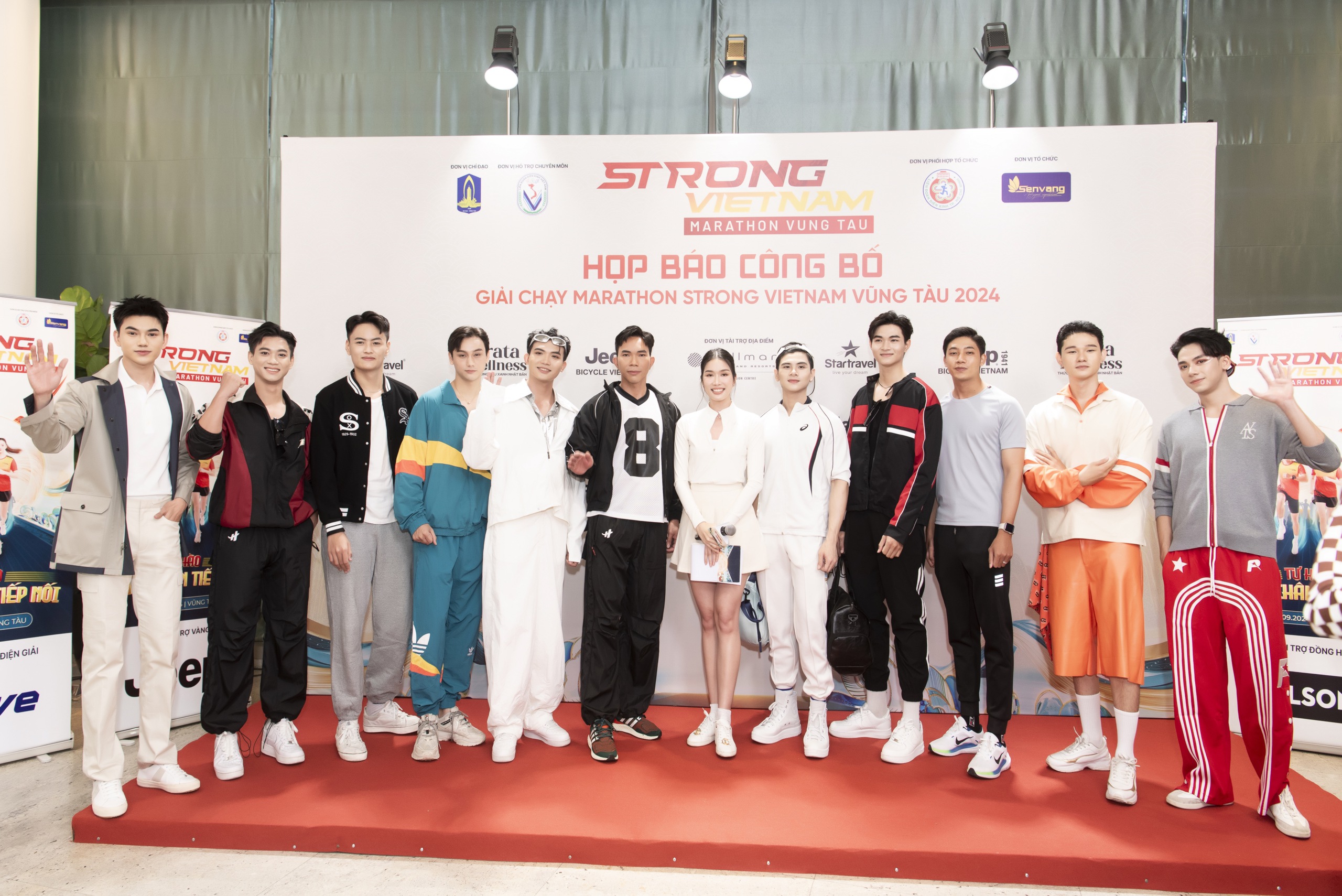 Dàn nam vương ấn tượng ở giải chạy Strong Vietnam Vũng Tàu 2024 Dàn nam vương ấn tượng ở giải chạy Strong Vietnam Vũng Tàu 2024