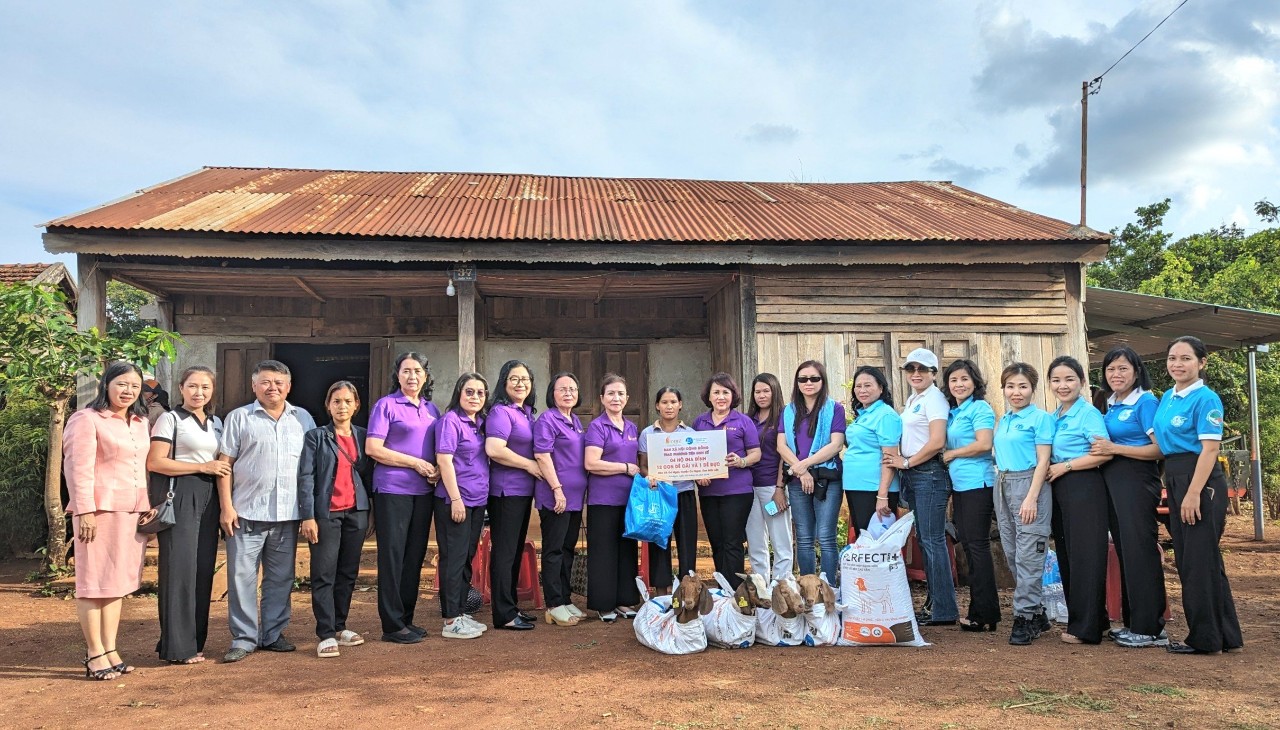 Hội Nữ Doanh nhân Đắk Lắk: Nhiều hoạt động vì sự tiến bộ của phụ nữ- Ảnh 2. Hội Nữ Doanh nhân Đắk Lắk: Nhiều hoạt động vì sự tiến bộ của phụ nữ- Ảnh 2.