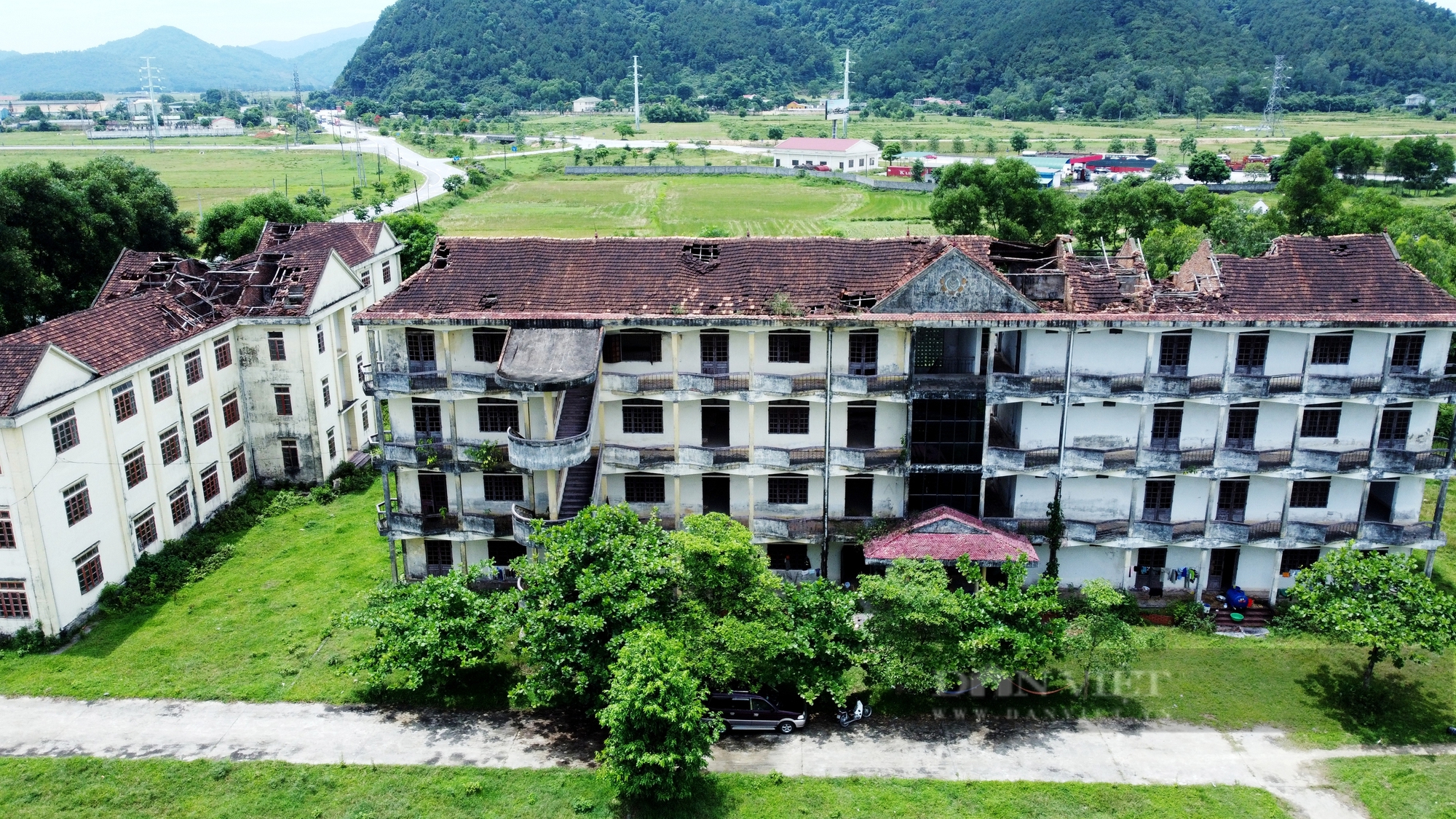 Đầu tư gần 20 tỷ đồng nhưng không thu hút được học sinh, trường học thành nơi Đầu tư gần 20 tỷ đồng nhưng không thu hút được học sinh, trường học thành nơi