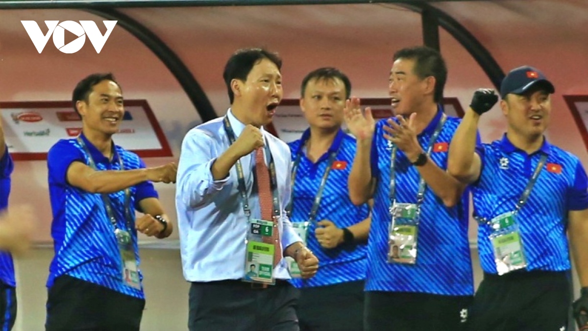 dư âm Đt việt nam 3-2 Đt philippines niềm vui, vẫn đợi niềm tin hình ảnh 3 du am Dt viet nam 3-2 Dt philippines niem vui, van doi niem tin hinh anh 3
