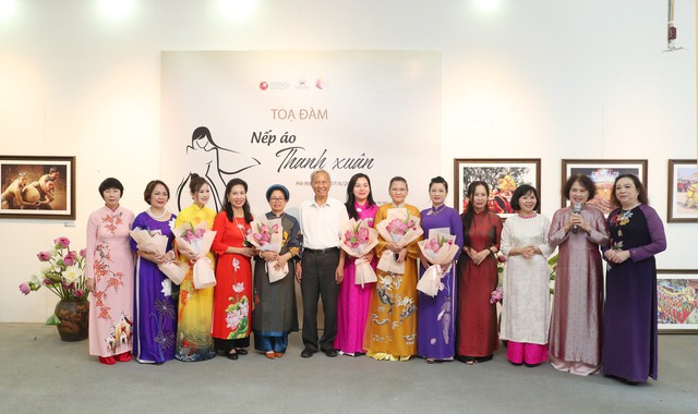 Quảng bá, tôn vinh áo dài trong hành trình phát triển và hội nhập - Ảnh 3. Quảng bá, tôn vinh áo dài trong hành trình phát triển và hội nhập - Ảnh 3.