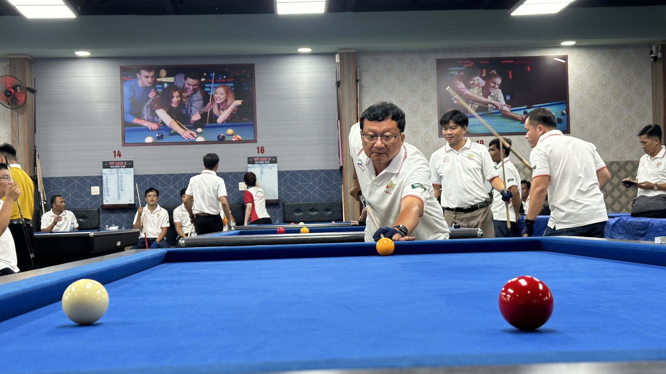 Báo Thanh Niên đoạt vị trí á quân giải billiards báo chí ĐBSCL mở rộng lần thứ 16- Ảnh 4. Báo Thanh Niên đoạt vị trí á quân giải billiards báo chí ĐBSCL mở rộng lần thứ 16- Ảnh 4.