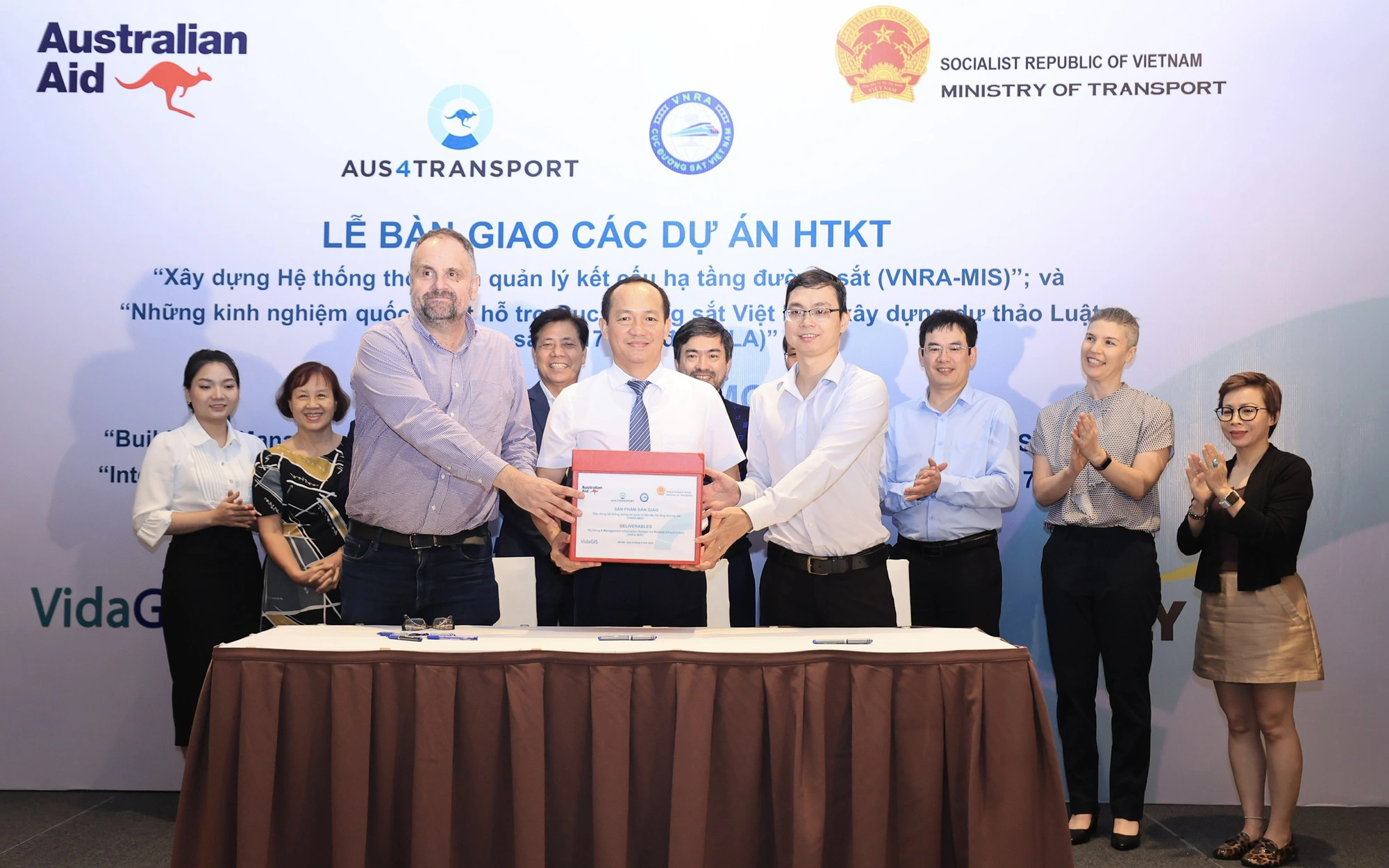 Nghiên cứu áp dụng rộng rãi công nghệ dầm cánh rộng trong dự án giao thông- Ảnh 4. Số hóa dữ liệu hạ tầng đường sắt
