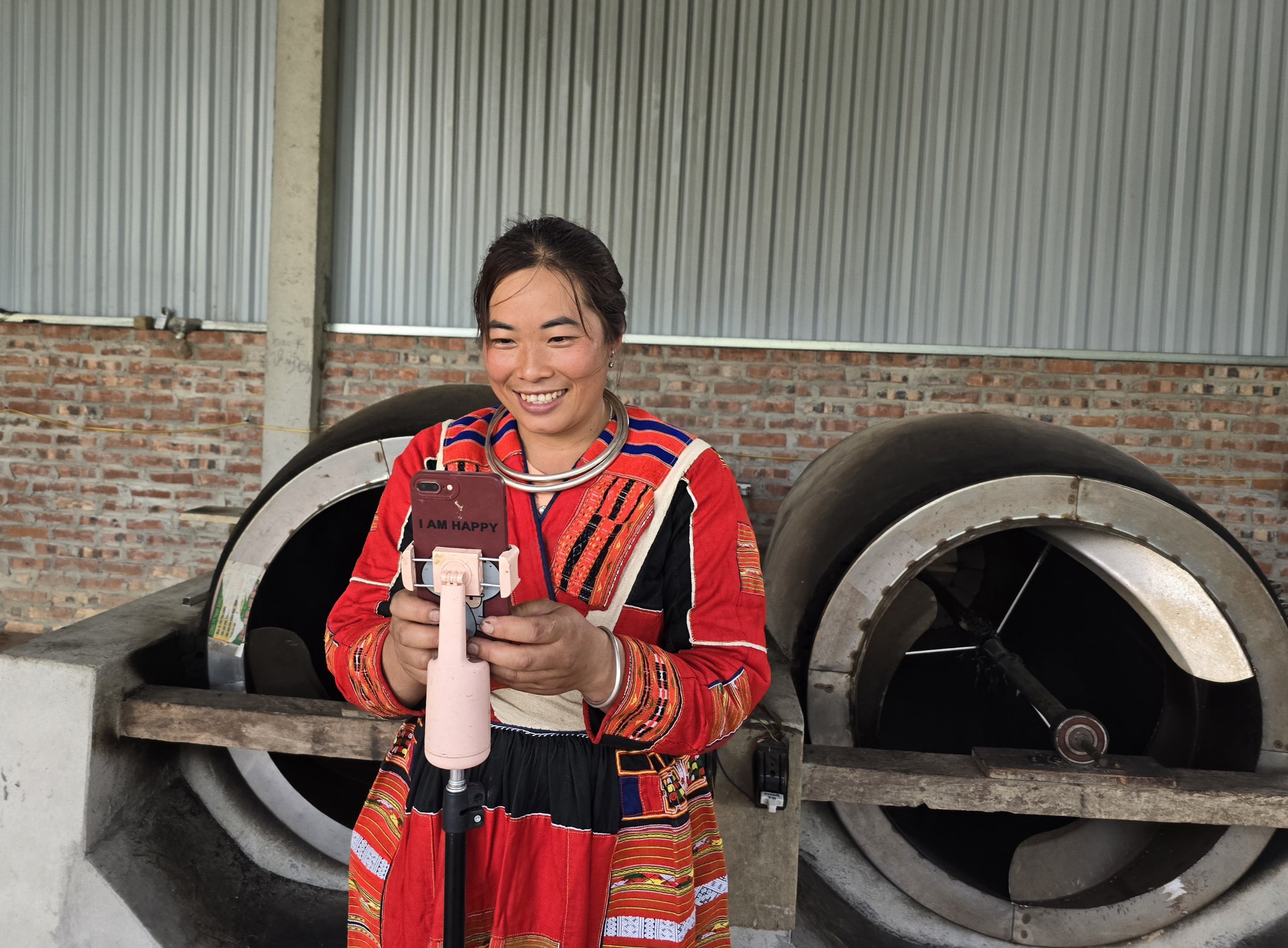 Tạo động lực cho phụ nữ dân tộc Pà Thẻn vươn lên phát triển kinh tế- Ảnh 7. Tạo động lực cho phụ nữ dân tộc Pà Thẻn vươn lên phát triển kinh tế- Ảnh 7.