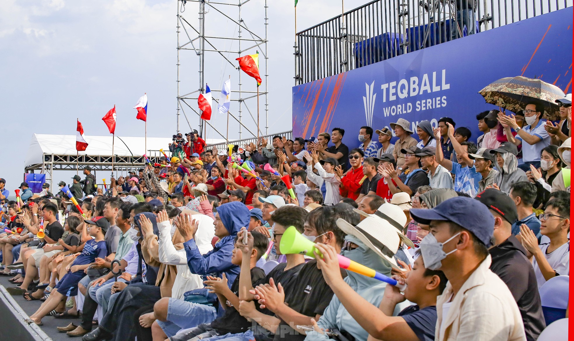 Đã mắt với siêu phẩm ‘xe đạp chổng ngược’ tại giải Teqball Thế giới 2024 ảnh 5