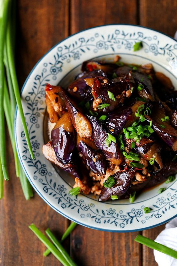 Trưa nay ăn gì? Gợi ý hơn 33 thực đơn cơm văn phòng ngon, đủ chất cho người ăn mặn, ăn chay, ăn kiêng- Ảnh 37. Trưa nay ăn gì? Gợi ý hơn 33 thực đơn cơm văn phòng ngon, đủ chất cho người ăn mặn, ăn chay, ăn kiêng- Ảnh 37.