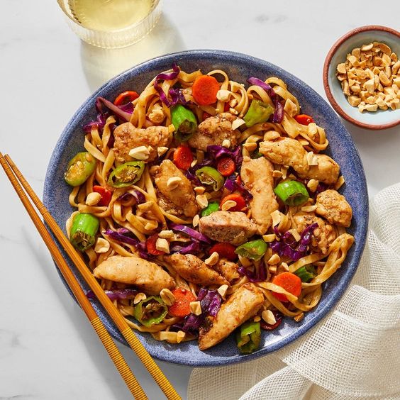 Trưa nay ăn gì? Gợi ý hơn 33 thực đơn cơm văn phòng ngon, đủ chất cho người ăn mặn, ăn chay, ăn kiêng- Ảnh 42. Trưa nay ăn gì? Gợi ý hơn 33 thực đơn cơm văn phòng ngon, đủ chất cho người ăn mặn, ăn chay, ăn kiêng- Ảnh 42.