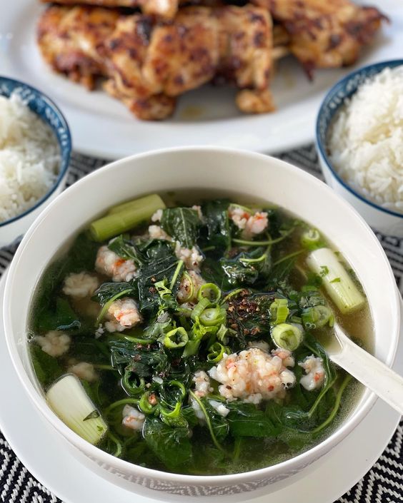 Trưa nay ăn gì? Gợi ý hơn 33 thực đơn cơm văn phòng ngon, đủ chất cho người ăn mặn, ăn chay, ăn kiêng- Ảnh 43. Trưa nay ăn gì? Gợi ý hơn 33 thực đơn cơm văn phòng ngon, đủ chất cho người ăn mặn, ăn chay, ăn kiêng- Ảnh 43.