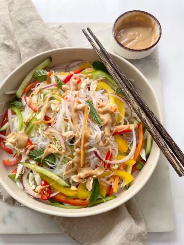 Trưa nay ăn gì? Gợi ý hơn 33 thực đơn cơm văn phòng ngon, đủ chất cho người ăn mặn, ăn chay, ăn kiêng- Ảnh 54. Trưa nay ăn gì? Gợi ý hơn 33 thực đơn cơm văn phòng ngon, đủ chất cho người ăn mặn, ăn chay, ăn kiêng- Ảnh 54.