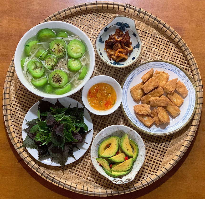 Trưa nay ăn gì? Gợi ý hơn 33 thực đơn cơm văn phòng ngon, đủ chất cho người ăn mặn, ăn chay, ăn kiêng- Ảnh 57. Trưa nay ăn gì? Gợi ý hơn 33 thực đơn cơm văn phòng ngon, đủ chất cho người ăn mặn, ăn chay, ăn kiêng- Ảnh 57.