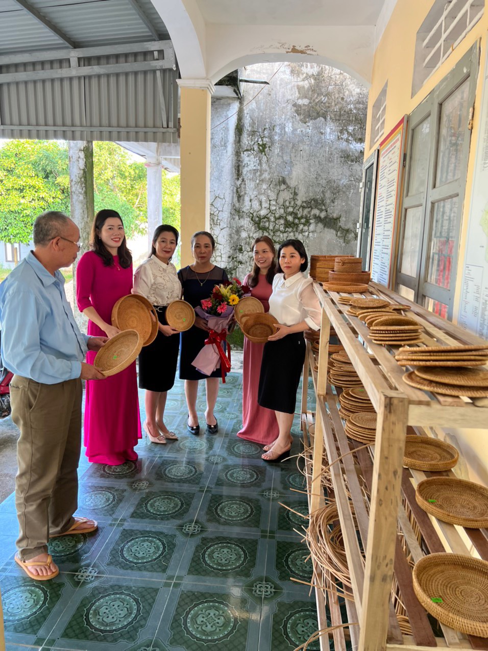 Hà Tĩnh: Tạo diễn đàn khơi dậy tinh thần khởi nghiệp trong các tầng lớp phụ nữ - Ảnh 4. Hà Tĩnh: Tạo diễn đàn khơi dậy tinh thần khởi nghiệp trong các tầng lớp phụ nữ - Ảnh 4.