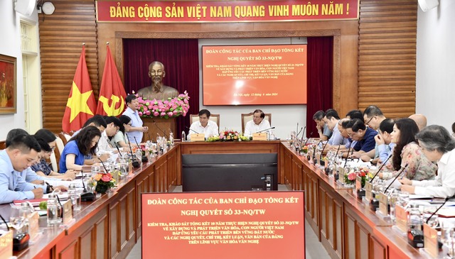 Bộ VHTTDL tiếp tục triển khai đồng bộ, quyết liệt các văn bản của Đảng về phát triển văn hoá, văn nghệ - Ảnh 2. Bộ VHTTDL tiếp tục triển khai đồng bộ, quyết liệt các văn bản của Đảng về phát triển văn hoá, văn nghệ - Ảnh 2.
