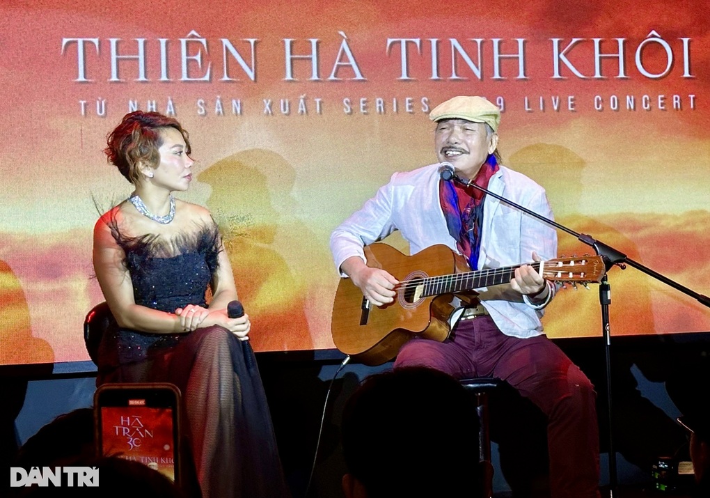 Hà Trần: Tùng Dương hiểu lầm câu nói của tôi, tôi nhắn tin chưa trả lời - 2 Hà Trần: Tùng Dương hiểu lầm câu nói của tôi, tôi nhắn tin chưa trả lời - 2