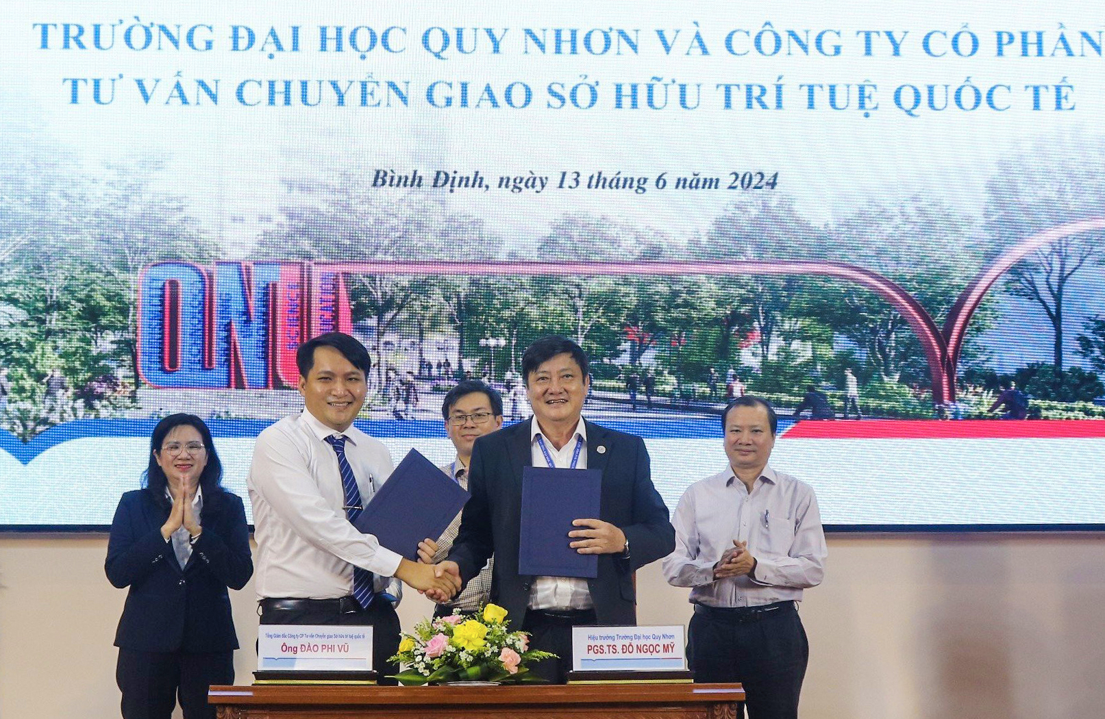 Đề tài khoa học công nghệ gắn với thực tiễn- Ảnh 2. Đề tài khoa học công nghệ gắn với thực tiễn- Ảnh 2.