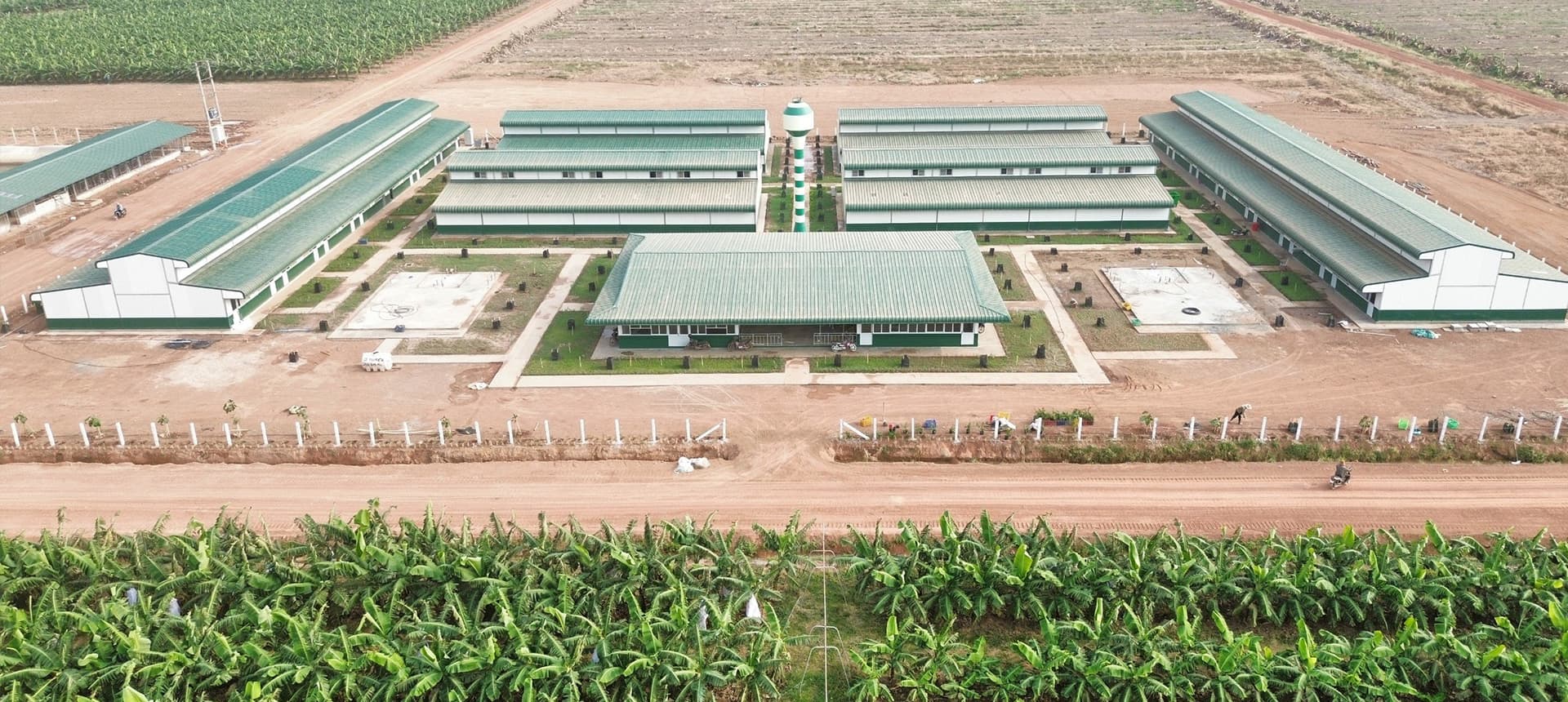 THACO AGRI bàn giao 150 căn nhà ở nông trường DP1.1 cho công nhân tại KLH Koun Mom THACO AGRI bàn giao 150 căn nhà ở nông trường DP1.1 cho công nhân tại KLH Koun Mom