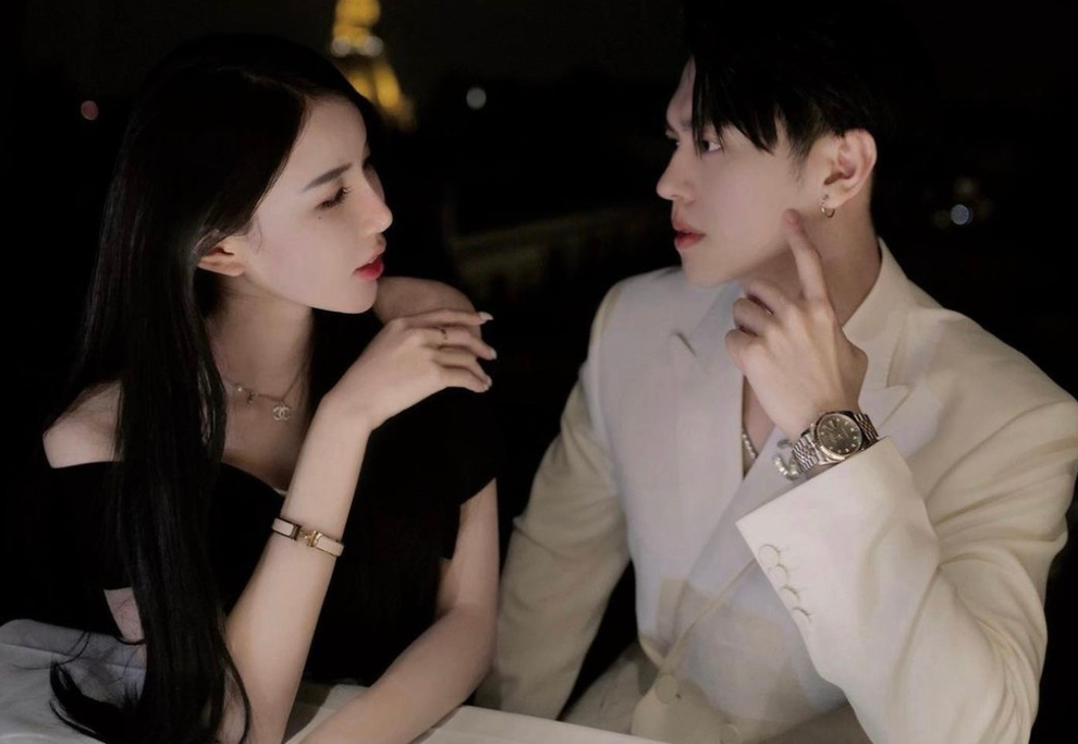 Thiếu gia Hà thành gây sốt tại Người ấy là ai bất ngờ cầu hôn bạn gái - 7 Thiếu gia Hà thành gây sốt tại Người ấy là ai bất ngờ cầu hôn bạn gái - 7