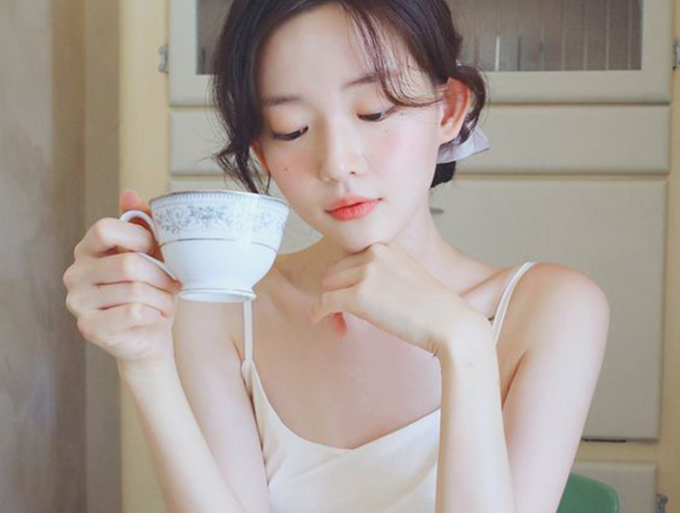 Nữ giới biết làm 3 việc này mỗi sáng thức dậy sẽ ít độc tố trong người, bụng phẳng và trẻ lâu - Ảnh 3. Nữ giới biết làm 3 việc này mỗi sáng thức dậy sẽ ít độc tố trong người, bụng phẳng và trẻ lâu - Ảnh 3.