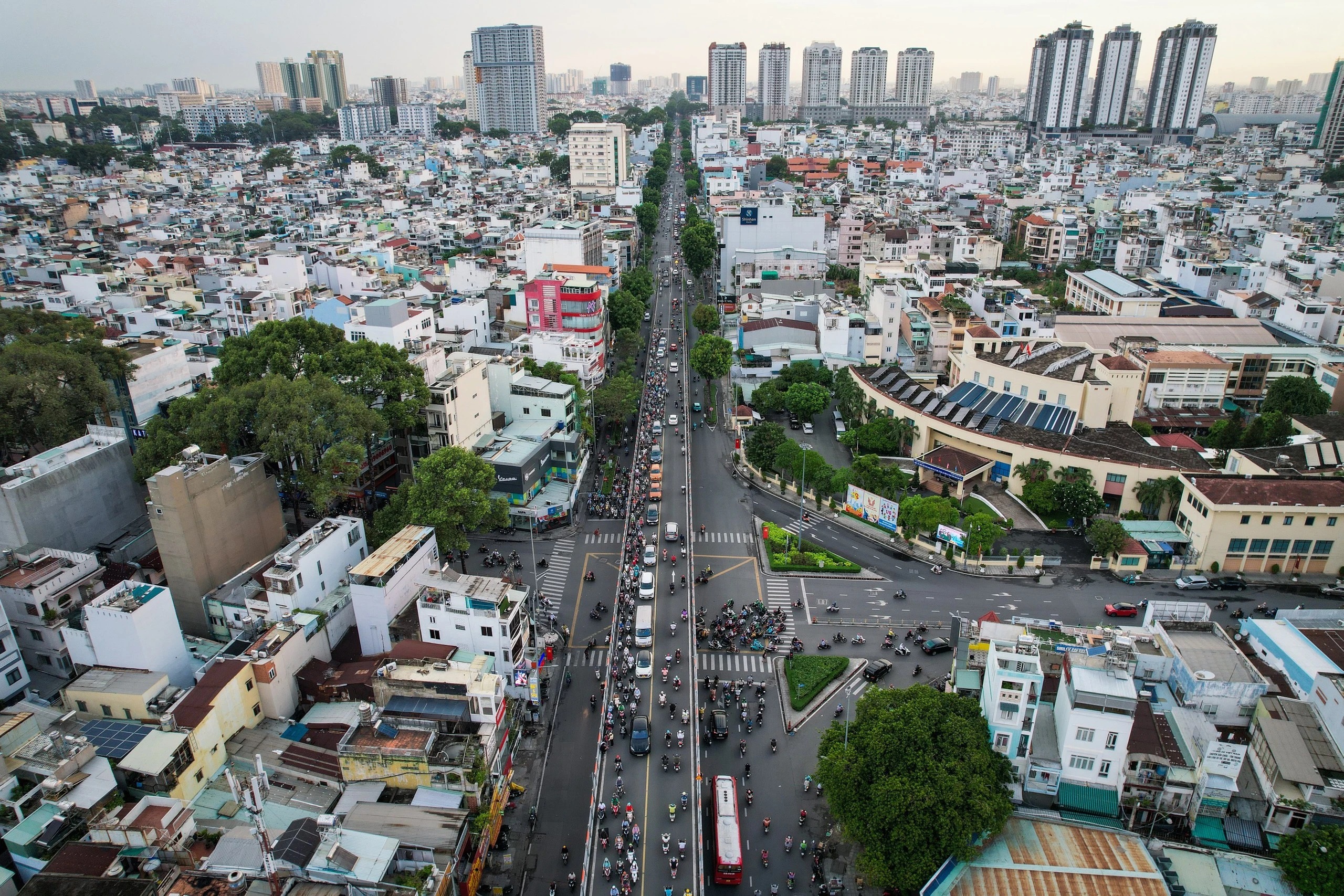 TP.HCM phát triển thành phố vệ tinh- Ảnh 2. TP.HCM phát triển thành phố vệ tinh- Ảnh 2.