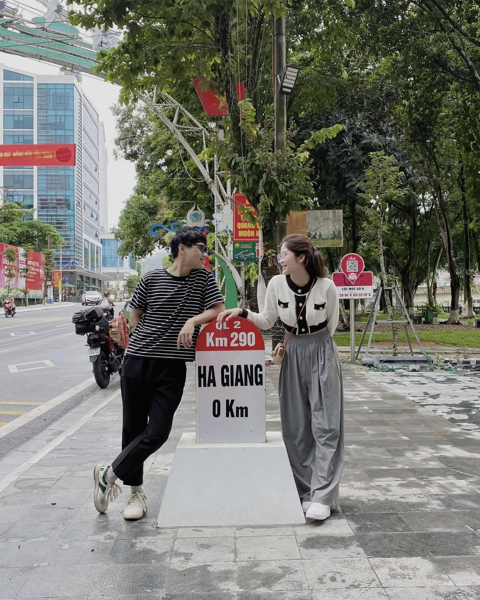 Dân tình đua nhau 'truy lùng' que kem hình cột mốc Hà Giang đang hot rần rần- Ảnh 10. Dân tình đua nhau 'truy lùng' que kem hình cột mốc Hà Giang đang hot rần rần- Ảnh 10.