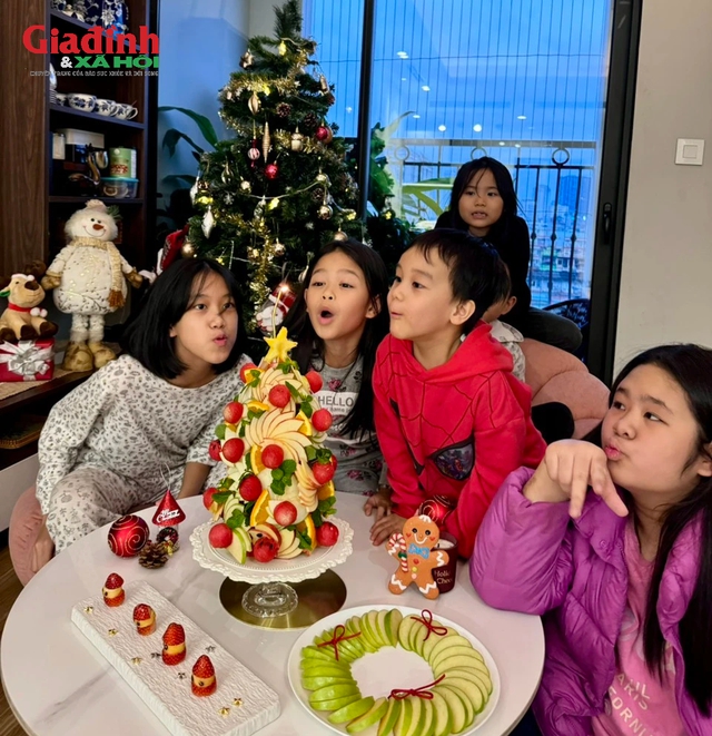 Mẹ đảm Hà Nội tự tay biến trái cây thành các hình bánh kem khiến các con ăn thỏa thích khỏi lo béo phì, chị em ngợi khen- Ảnh 3. Mẹ đảm Hà Nội tự tay biến trái cây thành các hình bánh kem khiến các con ăn thỏa thích khỏi lo béo phì, chị em ngợi khen- Ảnh 3.