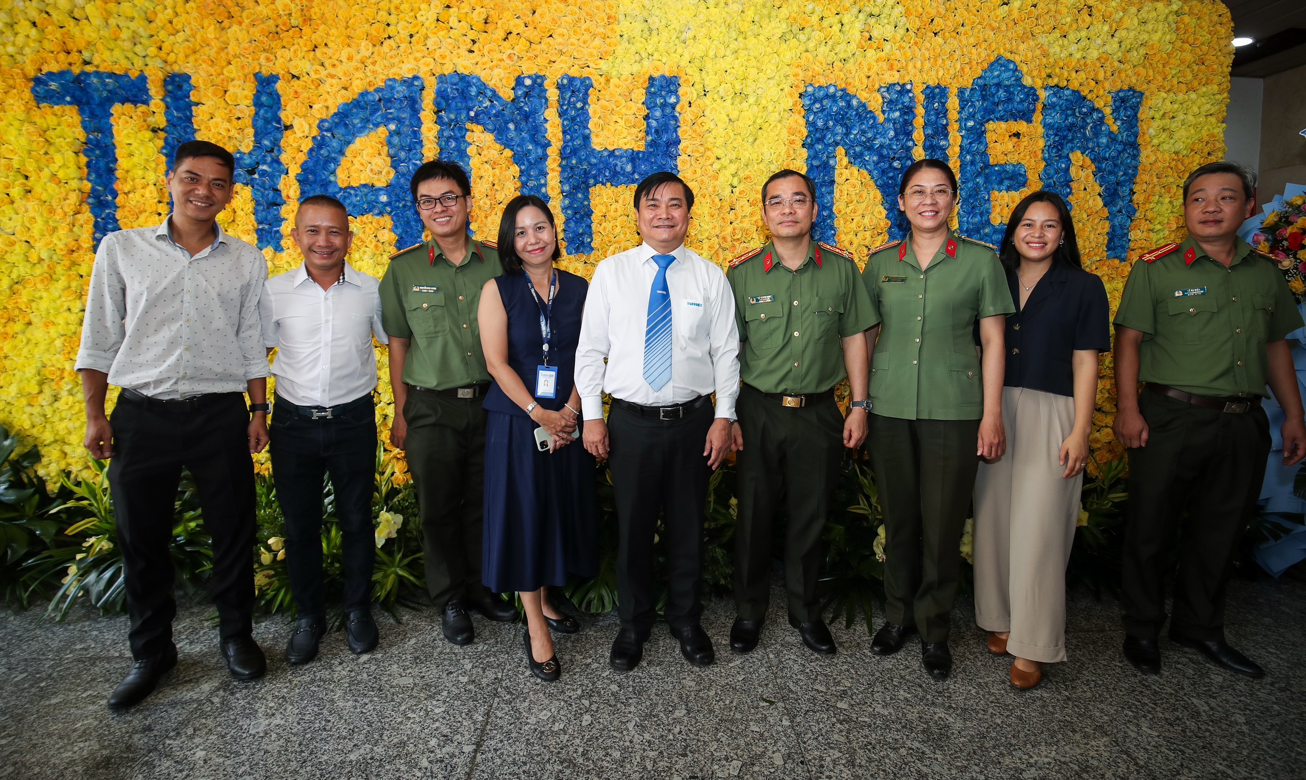 Báo Thanh Niên tích cực tuyên truyền về lực lượng công an- Ảnh 4. Báo Thanh Niên tích cực tuyên truyền về lực lượng công an- Ảnh 4.