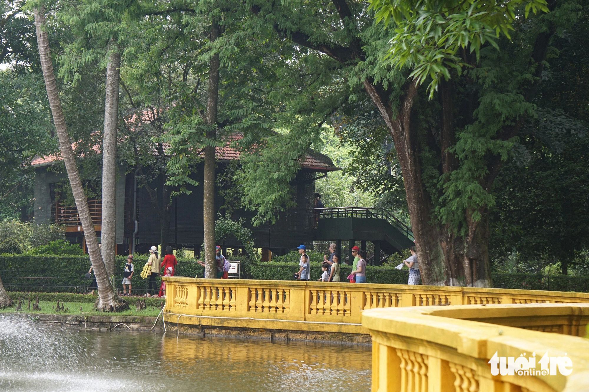 Đến nay Khu Di tịch Chủ tịch Hồ Chí Minh tại Phủ Chủ tịch vẫn được giữ gìn nguyên vẹn - Ảnh: T.ĐIỂU Đến nay Khu di tích Chủ tịch Hồ Chí Minh tại Phủ Chủ tịch vẫn được giữ gìn nguyên vẹn - Ảnh: T.ĐIỂU