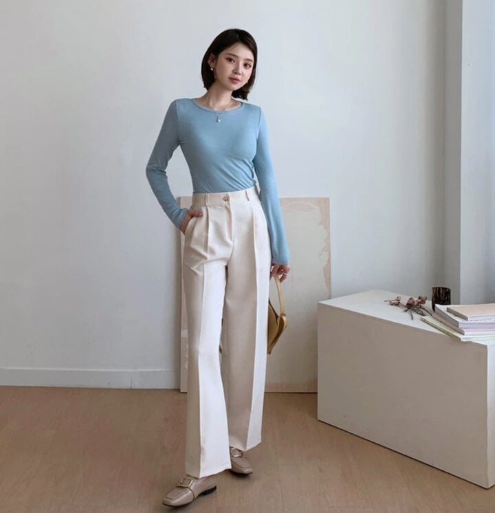 Kiểu trang phục phối cùng giày bệt giúp bạn trông cao hơn - Ảnh 6. Kiểu trang phục phối cùng giày bệt giúp bạn trông cao hơn - Ảnh 6.