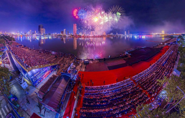 Đà Nẵng hợp tác Traveloka kích cầu du lịch “Enjoy Da Nang 2024” - Ảnh 2. Đà Nẵng hợp tác Traveloka kích cầu du lịch “Enjoy Da Nang 2024” - Ảnh 2.
