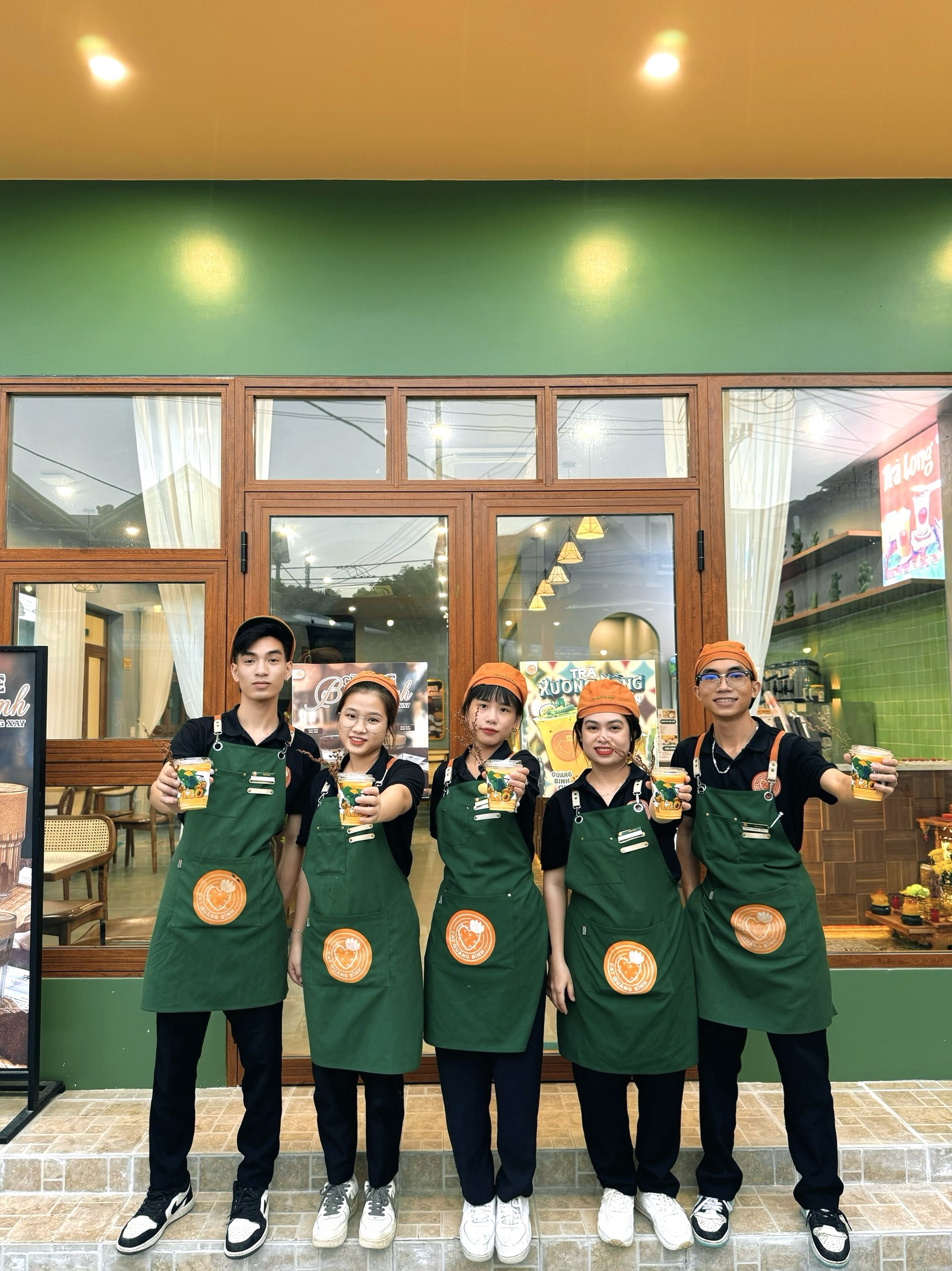 Quán cà phê và trà đậm chất người Quảng Bình- Ảnh 2. Quán cà phê và trà đậm chất người Quảng Bình- Ảnh 2.