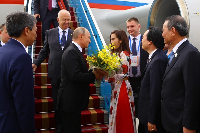 Nhìn lại 4 chuyến thăm của Tổng thống Putin tới Việt Nam- Ảnh 8. Nhìn lại 4 chuyến thăm của Tổng thống Putin tới Việt Nam- Ảnh 8.