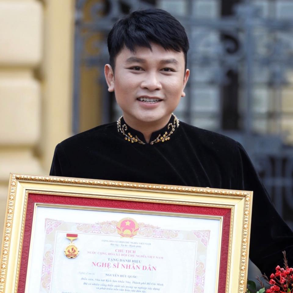 Vì sao NSND Hữu Quốc không chấp thuận lời xin lỗi của ê-kíp Học viện Cải lương?- Ảnh 3. Vì sao NSND Hữu Quốc không chấp thuận lời xin lỗi của ê-kíp Học viện Cải lương?- Ảnh 3.
