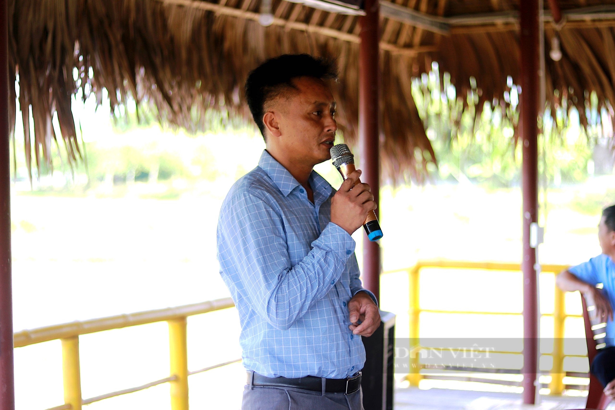 Phó Chủ tịch TƯ Hội NDVN Bùi Thị Thơm đánh giá cao mô hình tích tụ ruộng đất, NTM kiểu mẫu ở Hà Tĩnh- Ảnh 2. Phó Chủ tịch TƯ Hội NDVN Bùi Thị Thơm đánh giá cao mô hình tích tụ ruộng đất, NTM kiểu mẫu ở Hà Tĩnh- Ảnh 2.