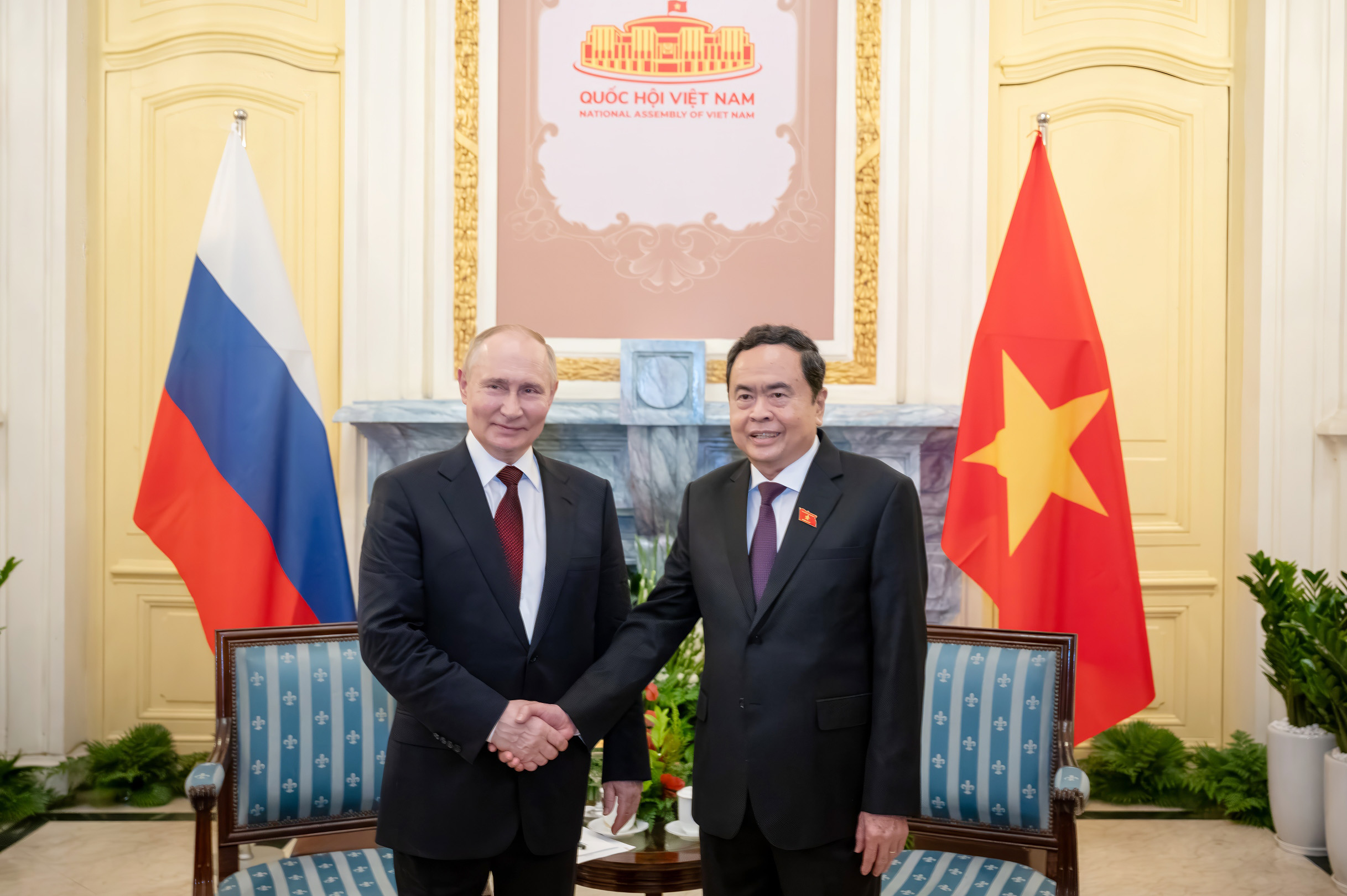 Chủ tịch Quốc hội Trần Thanh Mẫn hội kiến Tổng thống Putin tại nơi đặc biệt- Ảnh 1. Chủ tịch Quốc hội Trần Thanh Mẫn hội kiến Tổng thống Putin tại nơi đặc biệt- Ảnh 1.