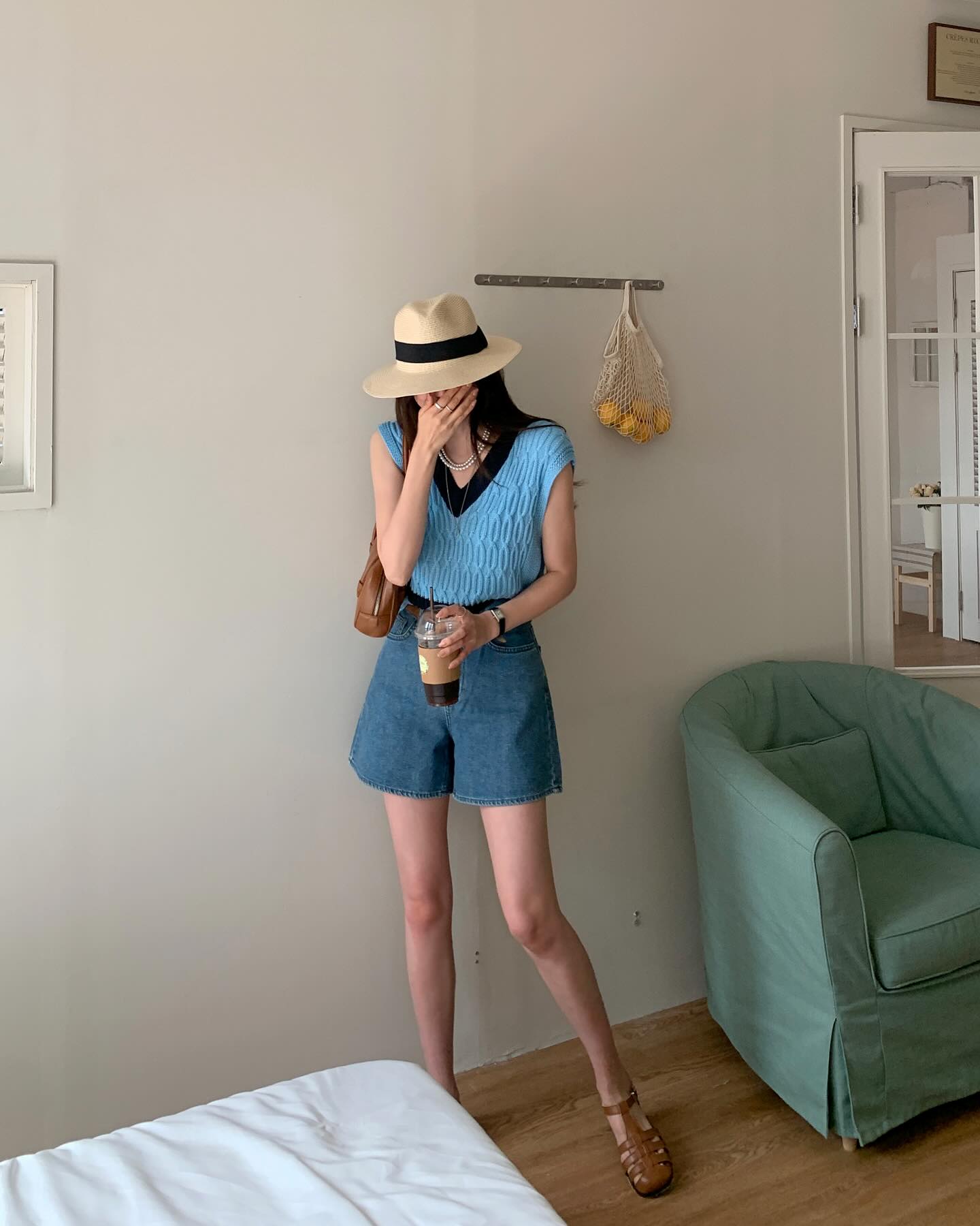 5 cách mặc trang phục màu xanh - xu hướng đang 5 cách mặc trang phục màu xanh - xu hướng đang