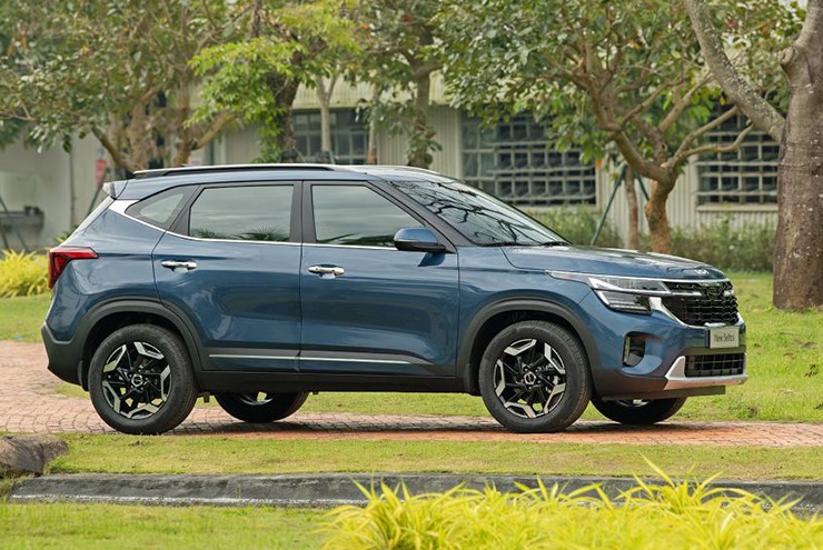 kia seltos duoc bo sung them hai phien ban moi 15g deluxe va 15 turbo luxury hinh 3