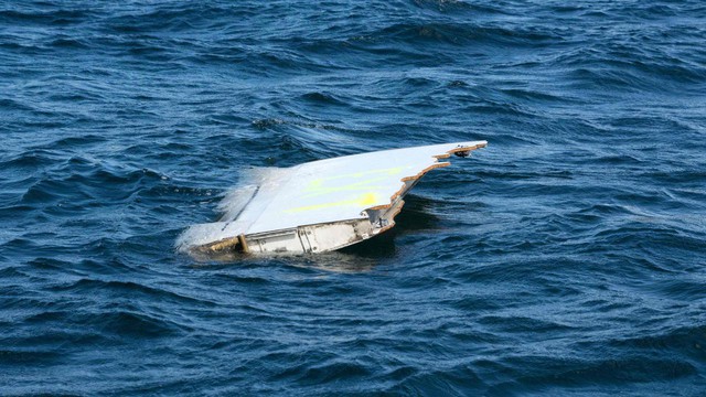 Thông tin mới nhất về máy bay MH370 mất tích bí ẩn: Bất ngờ phát hiện tín hiệu có thể giúp tìm thấy?- Ảnh 3. Thông tin mới nhất về máy bay MH370 mất tích bí ẩn: Bất ngờ phát hiện tín hiệu có thể giúp tìm thấy?- Ảnh 3.