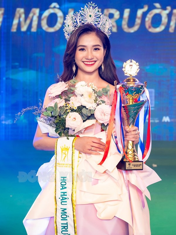 Hoa hậu Nguyễn Thanh Hà: Hoa hậu Nguyễn Thanh Hà:
