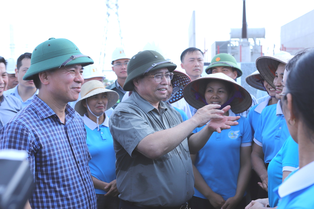 Thủ tướng Phạm Minh Chính kiểm tra dự án đường dây 500kV mạch 3- Ảnh 2. Thủ tướng Phạm Minh Chính kiểm tra dự án đường dây 500kV mạch 3- Ảnh 2.