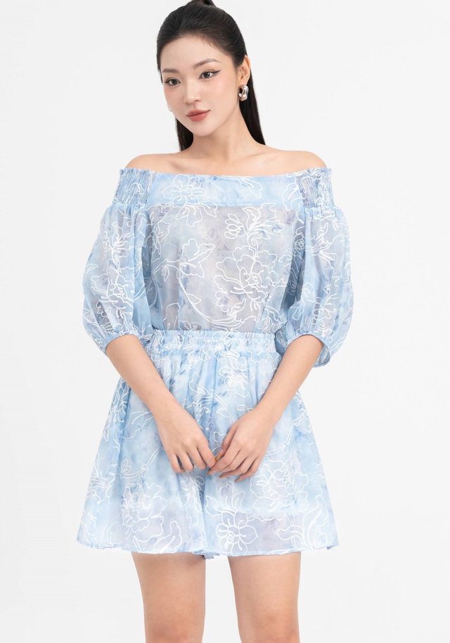 Quần shorts giúp phái đẹp xóa tan oi bức, tăng thêm sự trẻ trung năng động- Ảnh 3. Quần shorts giúp phái đẹp xóa tan oi bức, tăng thêm sự trẻ trung năng động- Ảnh 3.