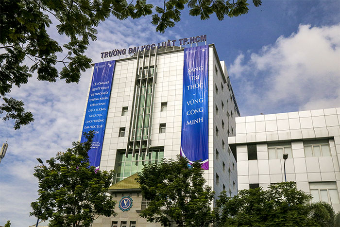 Thêm nhiều trường đại học ở TP.HCM công bố điểm xét tuyển- Ảnh 3. Thêm nhiều trường đại học ở TP.HCM công bố điểm xét tuyển- Ảnh 3.