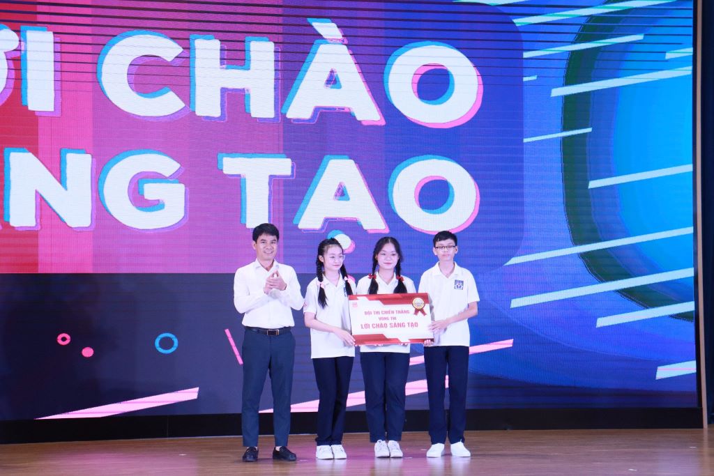 1676948263_Bo-Noi-vu-de-xuat-tang-luong-co-so-voi.jpg - Vietnam.vn