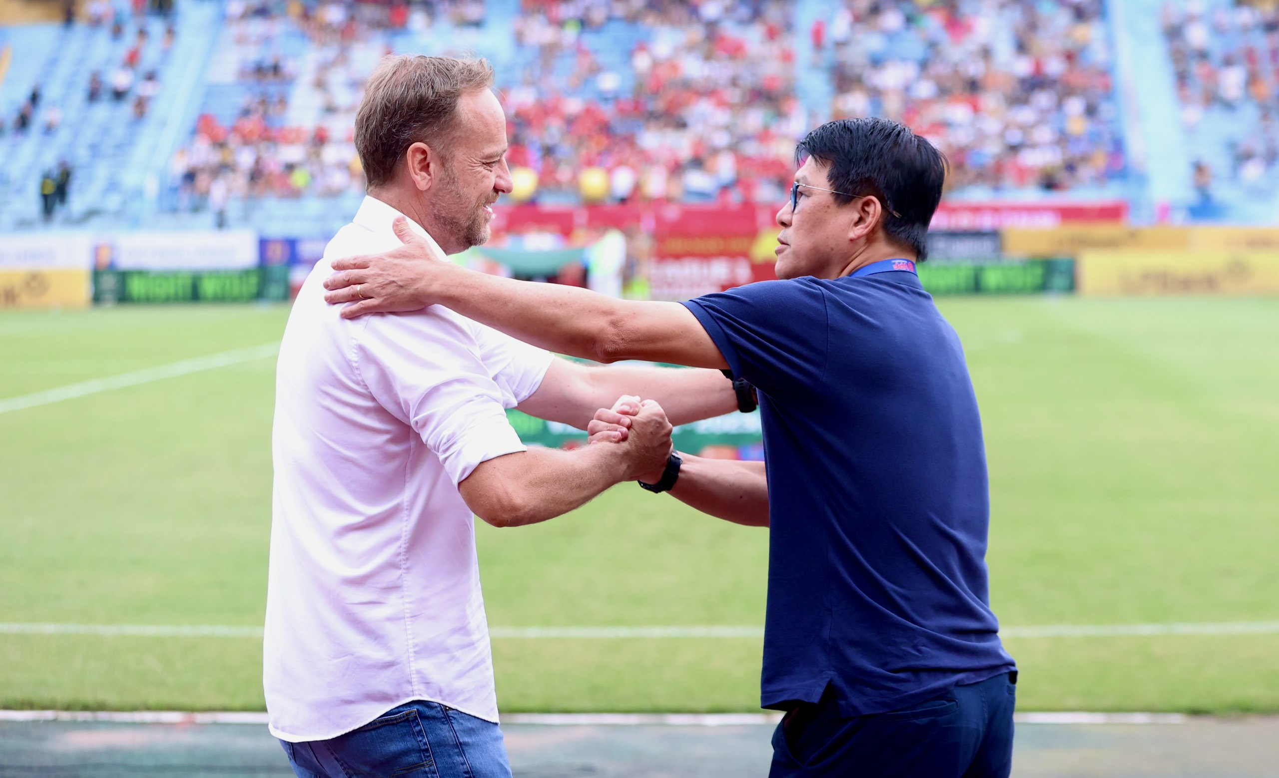HLV Vũ Tiến Thành tiết lộ kịch bản xấu nhất ‘đá play-off’, HLV Polking toan tính mùa sau- Ảnh 2. HLV Vũ Tiến Thành tiết lộ kịch bản xấu nhất ‘đá play-off’, HLV Polking toan tính mùa sau- Ảnh 2.