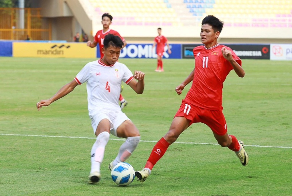 Thắng U16 Myanmar 5-1, U16 Việt Nam vào bán kết giải Đông Nam Á - 3 Thắng U16 Myanmar 5-1, U16 Việt Nam vào bán kết giải Đông Nam Á - 3