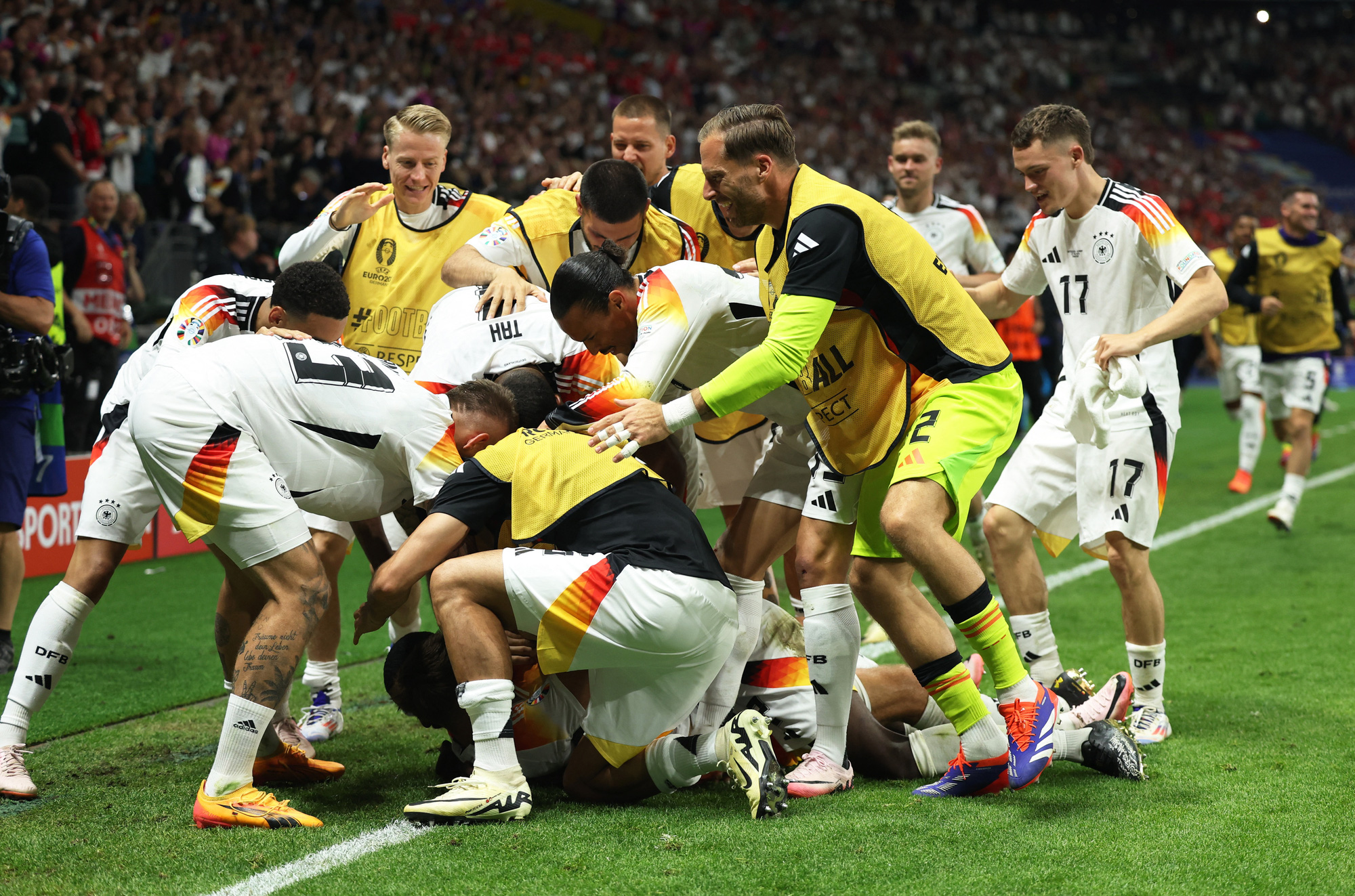 Máy tính soi tỉ số Euro 2024: Đức đánh bại Đan Mạch- Ảnh 2. Đội tuyển Đức được đánh giá sẽ giành chiến thắng trước Đan Mạch - Ảnh: REUTERS
