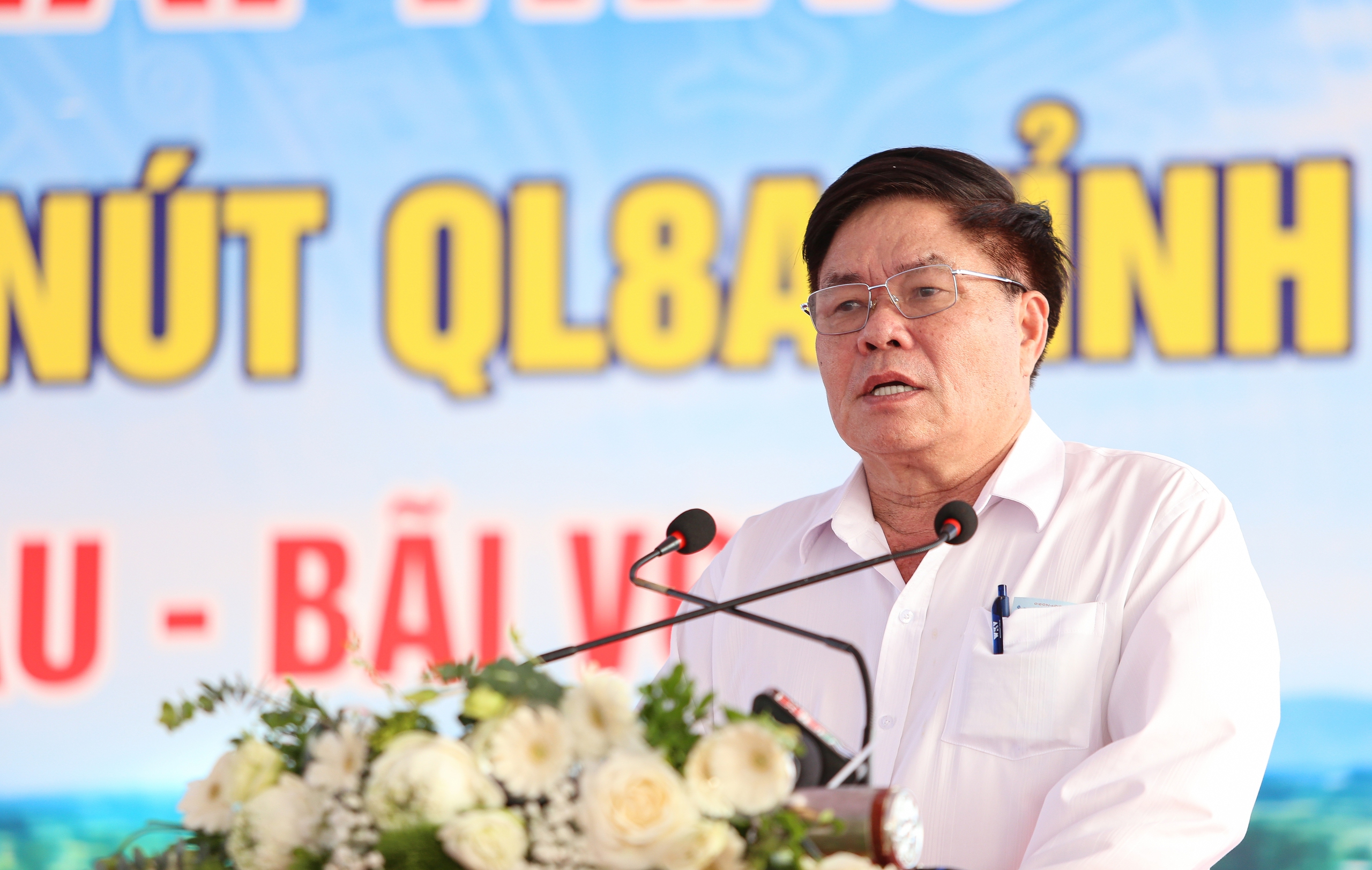 Thông xe tuyến cao tốc đầu tiên về Hà Tĩnh: Ra Thủ đô chỉ còn 4 tiếng- Ảnh 6. Thông xe tuyến cao tốc đầu tiên về Hà Tĩnh: Ra Thủ đô chỉ còn 4 tiếng- Ảnh 6.
