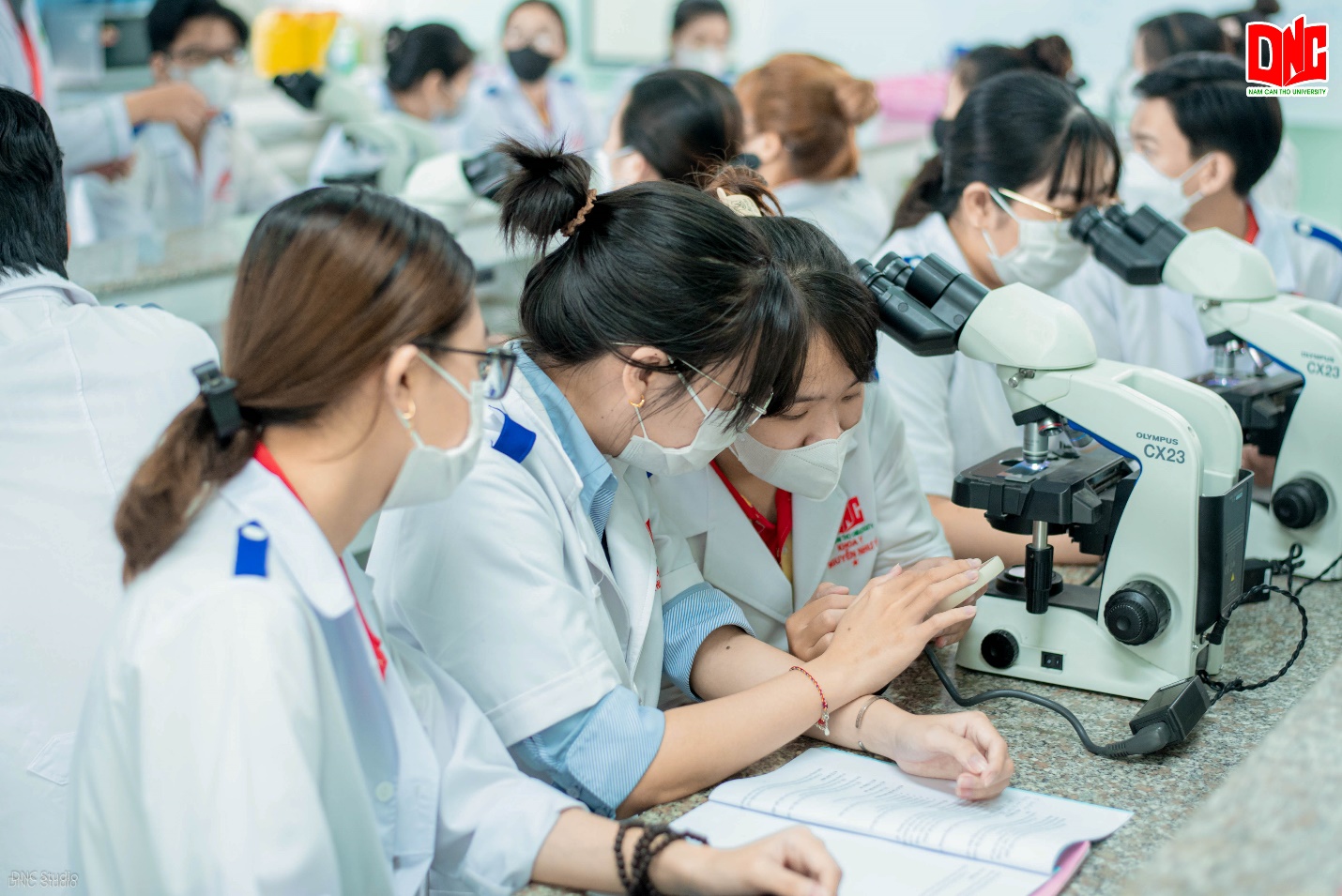 Trường ĐH Nam Cần Thơ: Nâng tầm đào tạo khối ngành sức khỏe- Ảnh 3. Trường ĐH Nam Cần Thơ: Nâng tầm đào tạo khối ngành sức khỏe- Ảnh 3.
