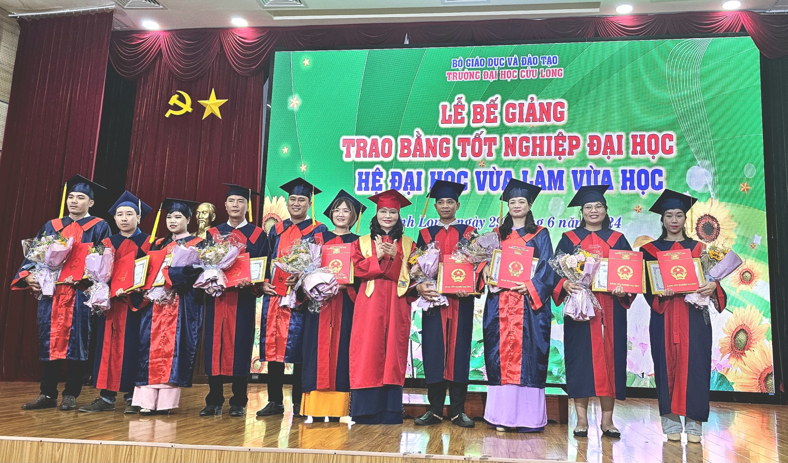 97% sinh viên Trường ĐH Cửu Long ra trường có việc làm- Ảnh 1. 97% sinh viên Trường ĐH Cửu Long ra trường có việc làm- Ảnh 1.